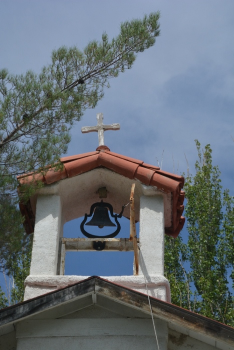 closeup of chapel bellfrey